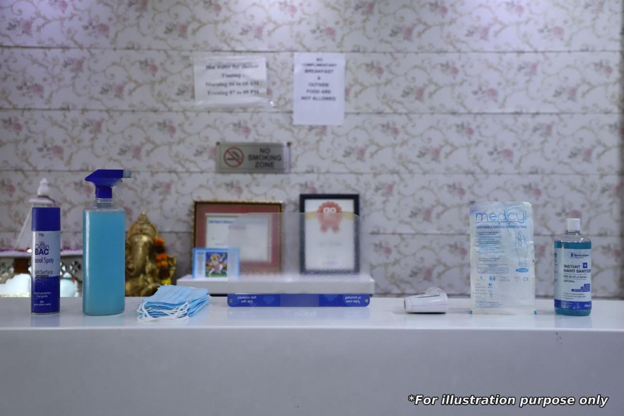 Hotel Grand 81 Faridabad Bagian luar foto